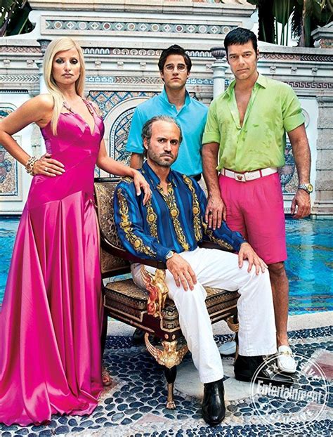 american crime story versace capítulos completos|El asesinato de Gianni Versace .